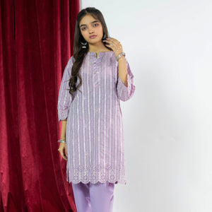 Close view of lilac thread embroidery on the kurta bodice, Zardham girls' collection