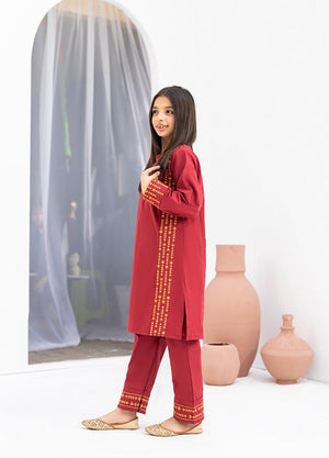 Close view of maroon thread embroidery on the Maroon Royale kurta, Zardham girls' collection