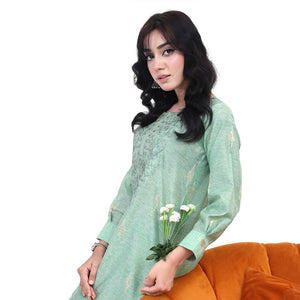 Zardham Zayra embroidered farshi shalwar set showing full shalwar drape