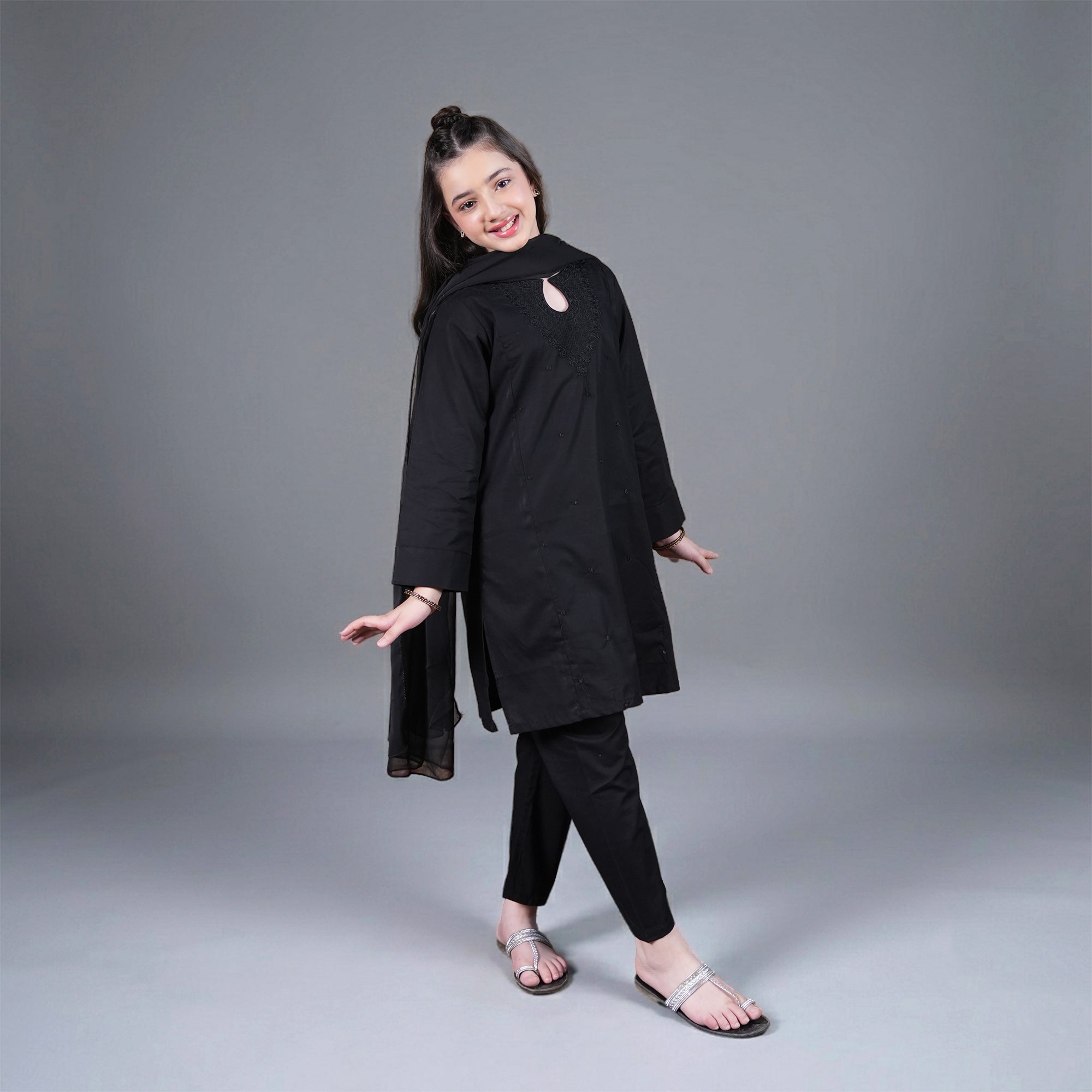 Velour Noire - Zardham – Trendy Clothing for Girls & WomenGirls' ClothingVelour Noire