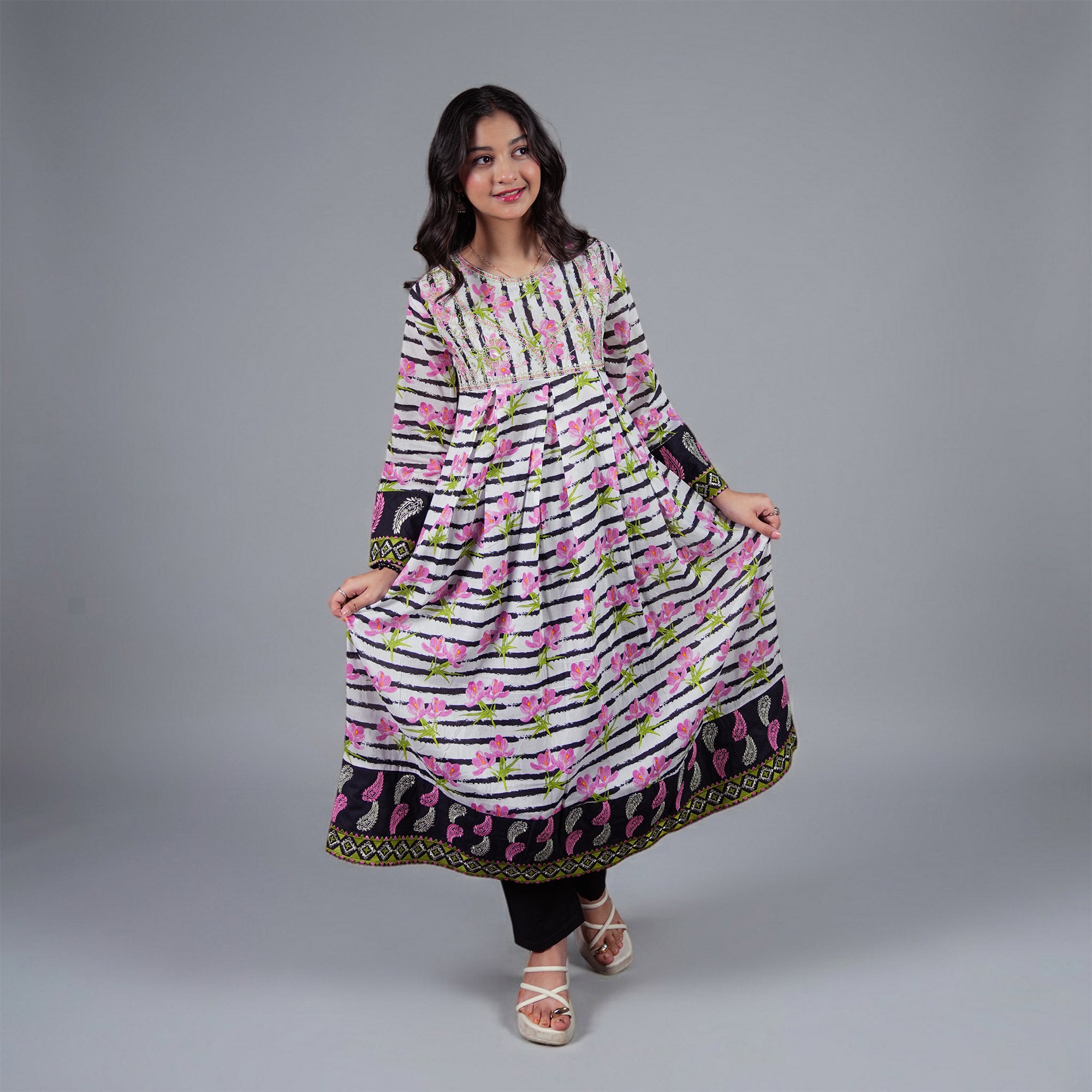 Whispering Florique - Zardham – Trendy Clothing for Girls & WomenGirls' ClothingWhispering Florique