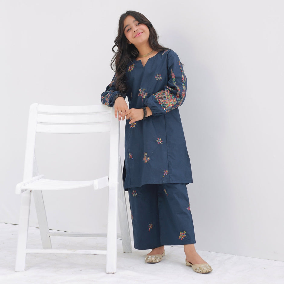 Girl wearing Zardham Slate Grey embroidered kurta with matching trousers, full front view