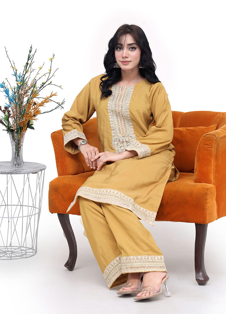 Nayra – Embroidered Raw Silk Set