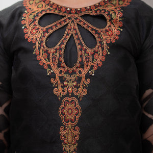 Zardham AURELIA set showing kurta embroidery and dupatta drape