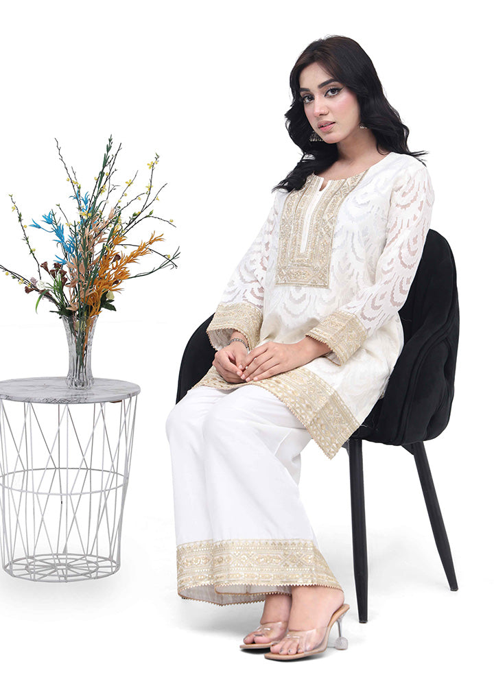 Elyan- Embroidered Set